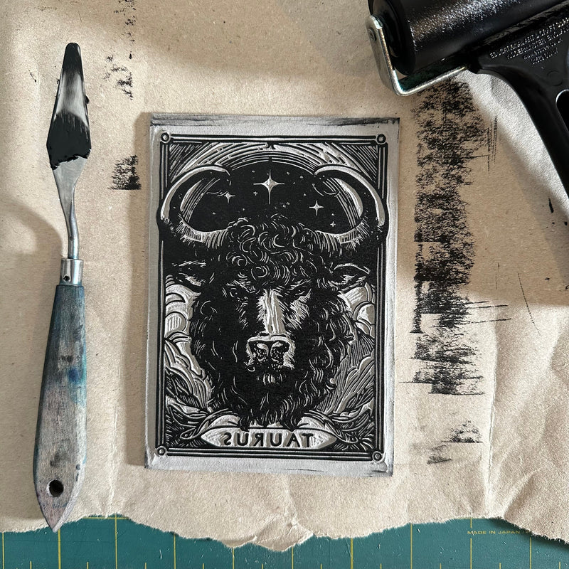 Sternzeichen Stier Linoldruck