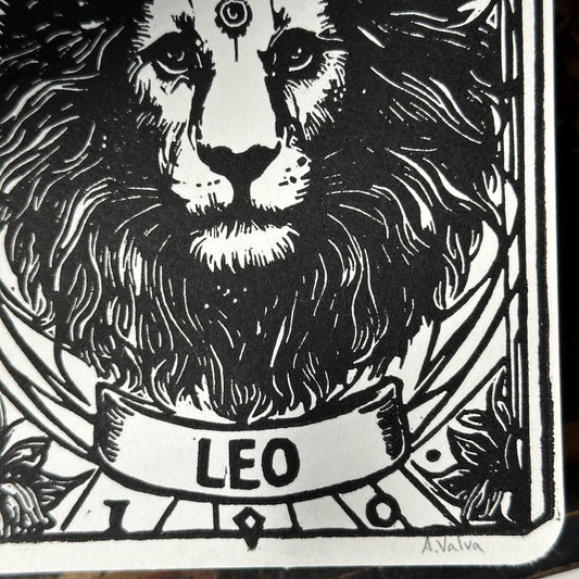 Sternzeichen Löwe Linoldruck