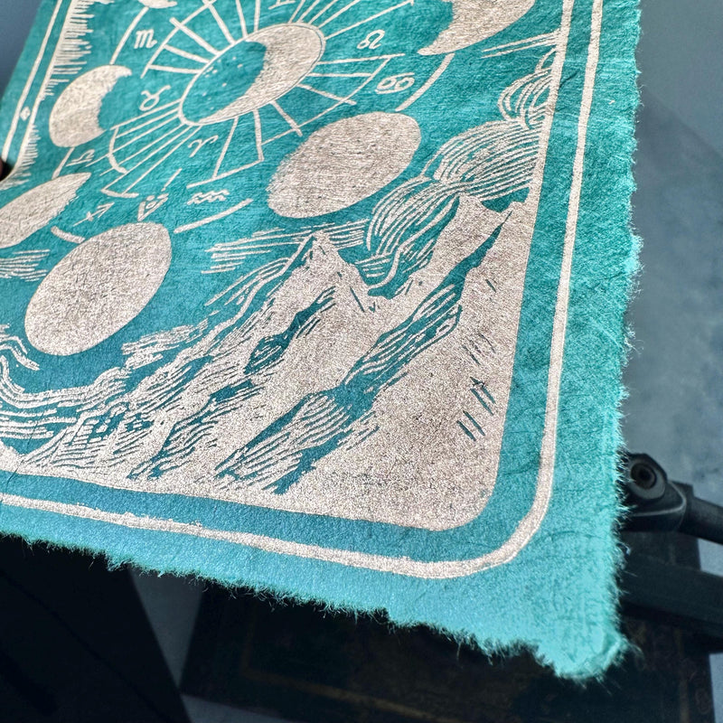 Mondphasen & Sternzeichen Linoldruck DIN A4 | detailreicher Linolschnitt | besondere Geschenkidee | Himalaya-Papier | kostenloser Versand